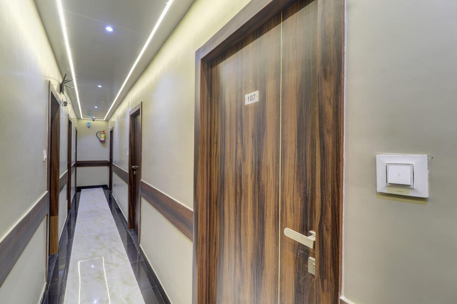 Hotel New Blue Sapphire Residency มุมไบ ภายนอก รูปภาพ